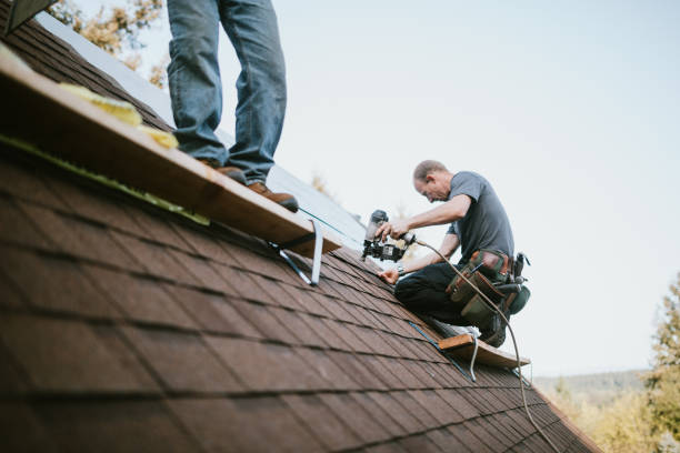 Best Emergency Roof Repair  in Saunders Lake, OR